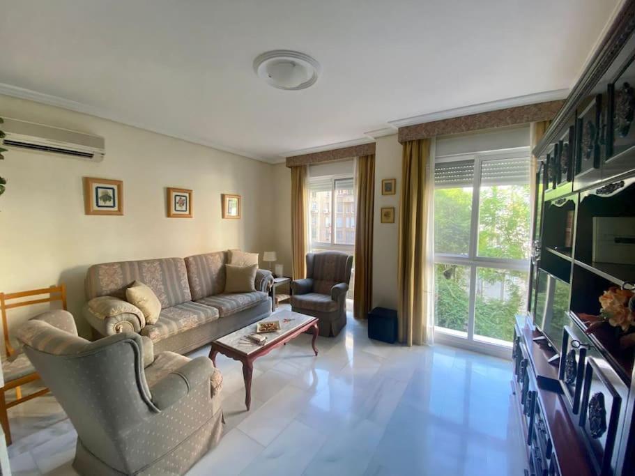 Rentalsevilla Luis De Morales エクステリア 写真
