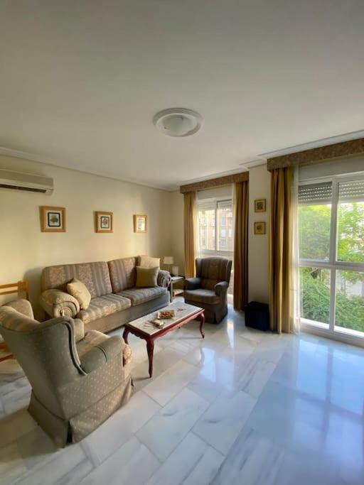 Rentalsevilla Luis De Morales エクステリア 写真