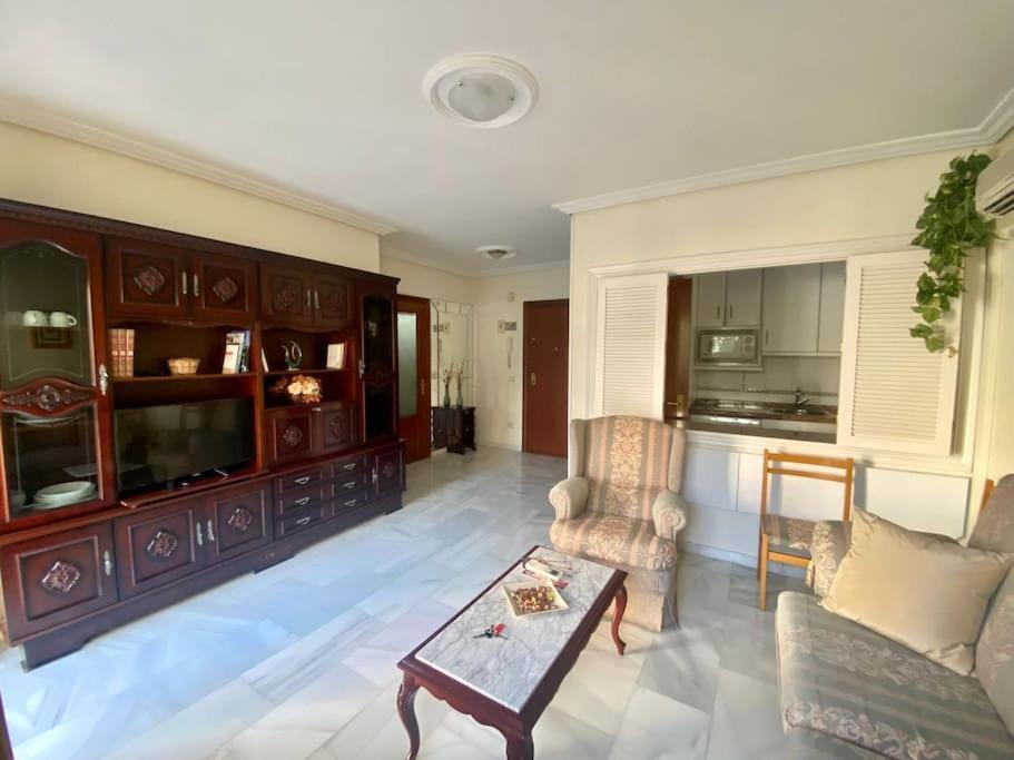 Rentalsevilla Luis De Morales エクステリア 写真